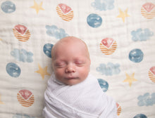 Load image into Gallery viewer, Move Mountains 4-Layer Organic Cotton Happy Cloud Luxury Blanket - CovetedThings